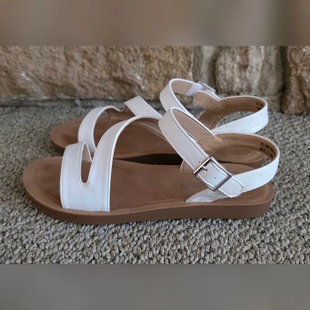 🇺🇸 Girls Sandals - Picture 1 of 5
